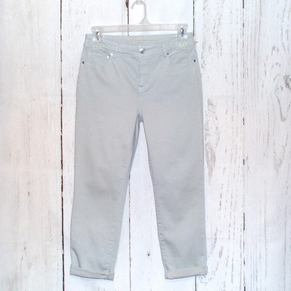 NWOT Chicos So Slimming Girlfriend Crop Pants - Picture 2 of 7